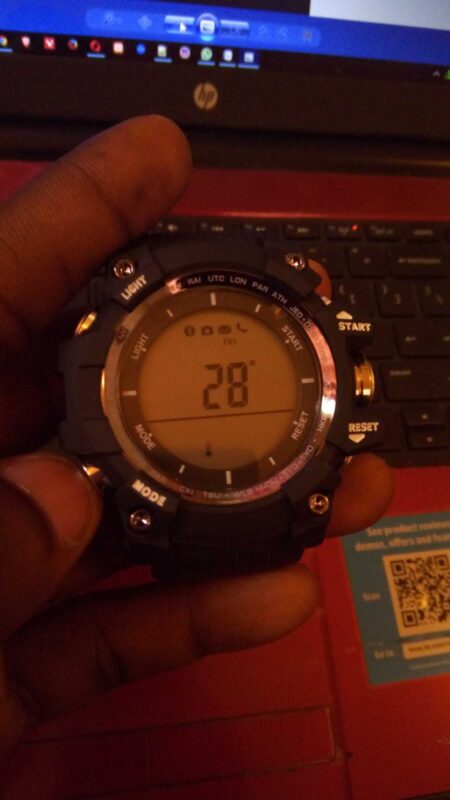 No.1 F2 Smartwatch Thermometer