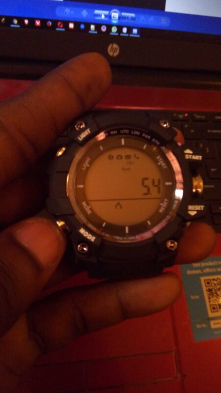 No.1 F2 Smartwatch UV Measurement