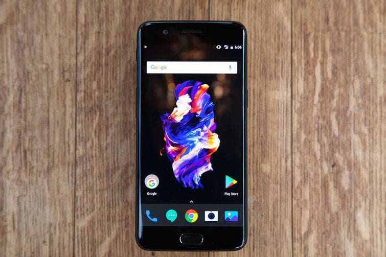 OnePlus 5 smartphone with a 5.5 inches display