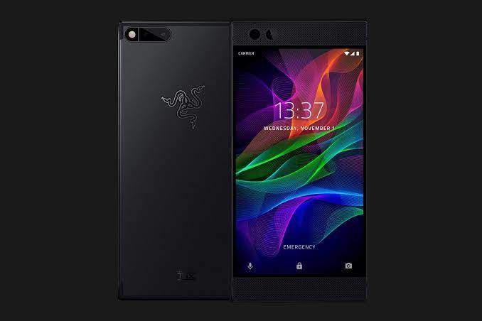 Xiaomi Black Shark VS Razor Phone