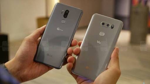 LG G7 ThinQ vs LG V30