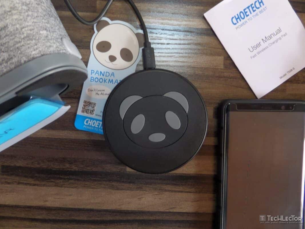 choetech panda fast wireless charging pad 010