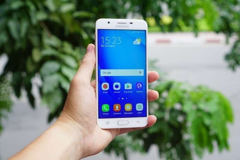 Samsungs Galaxy J7 Prime in pictures 2