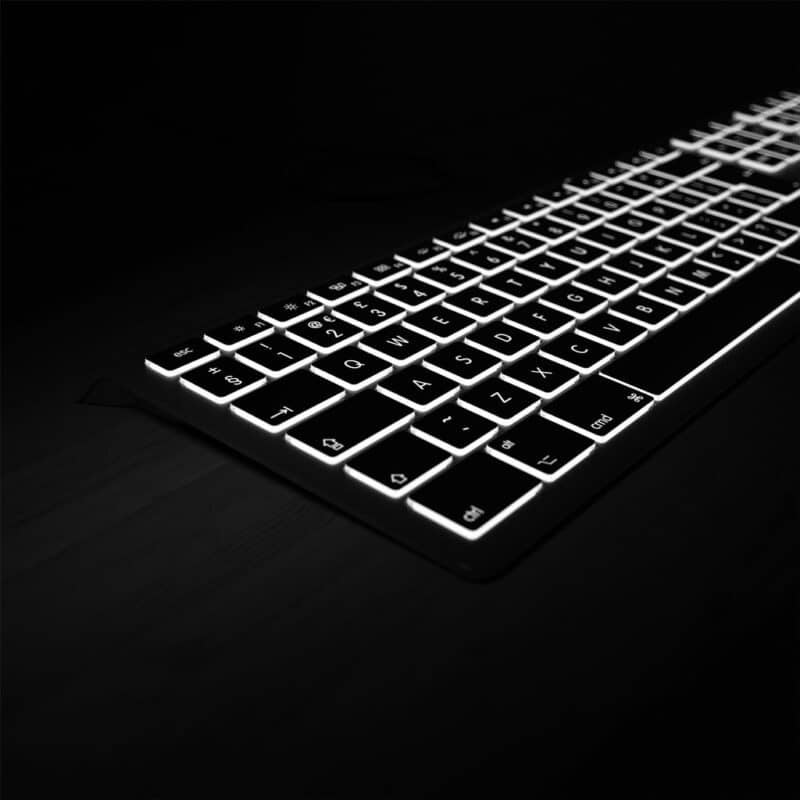 Enable Keyboard Backlight Windows 10
