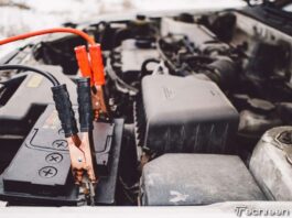 Car Battery Jump Starter