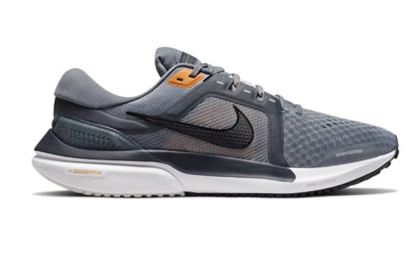 Nike Men’s Air Zoom Vomero 16 Running Shoe