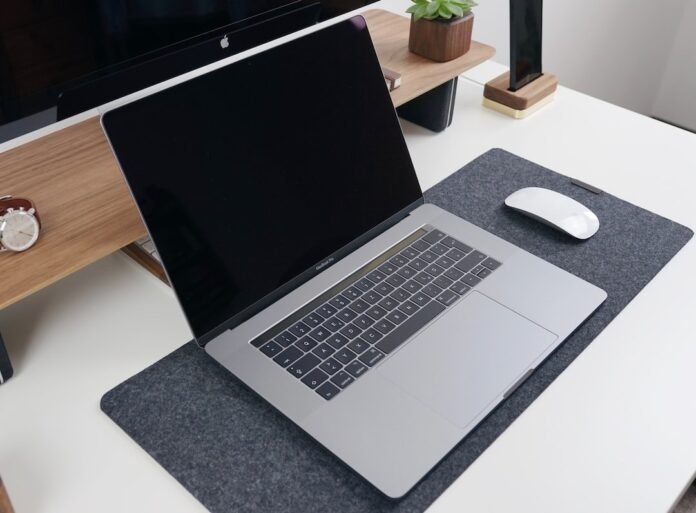 MacBook Mouse